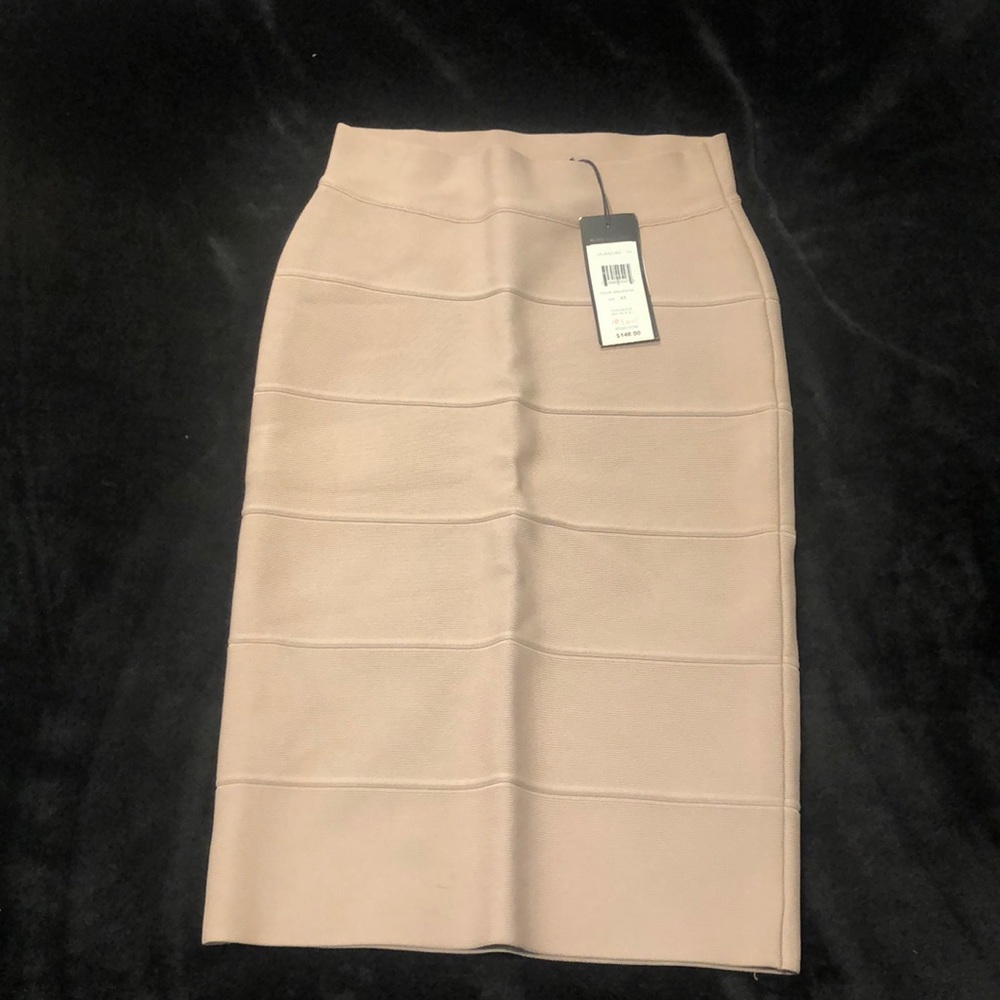 NWT BCBG MAXAZRIA Bandage Skirt